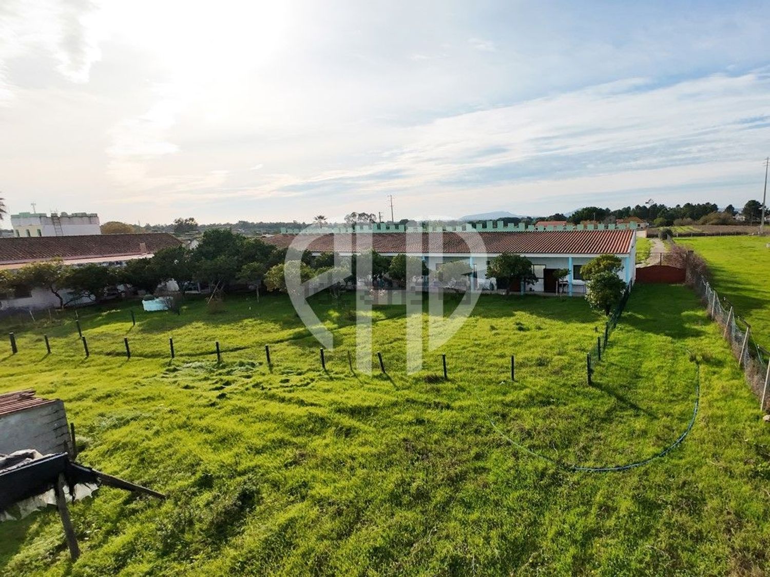 庄园出售在Rua 25 de Abril - 花园