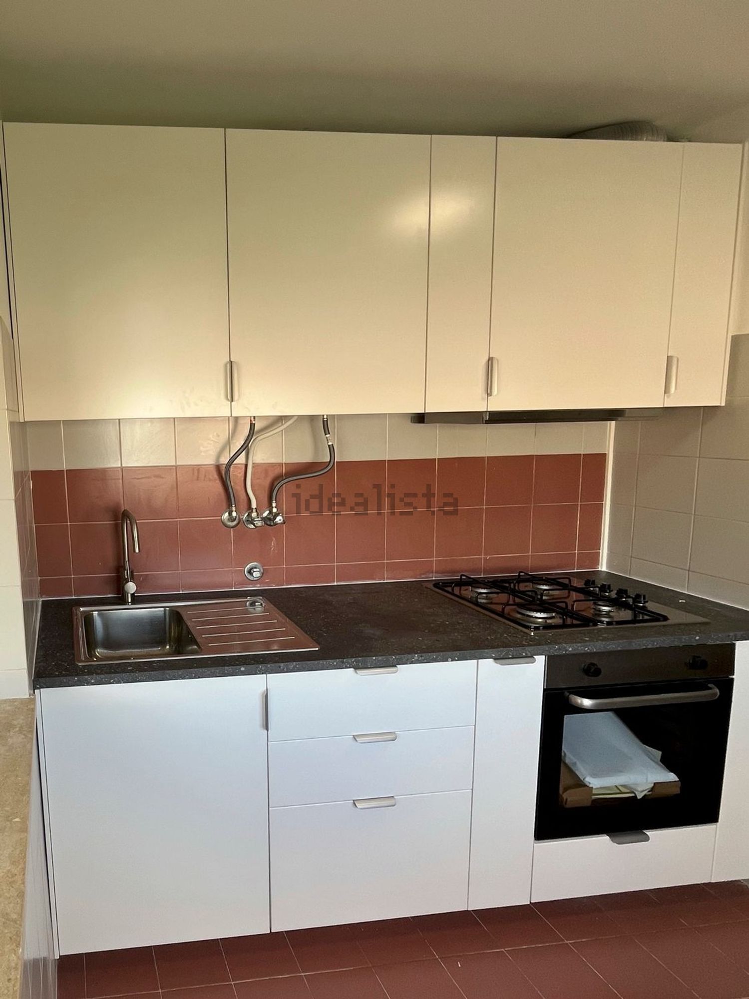 出租公寓 t3在Praça Aristides Mendes, 4 D - 厨房