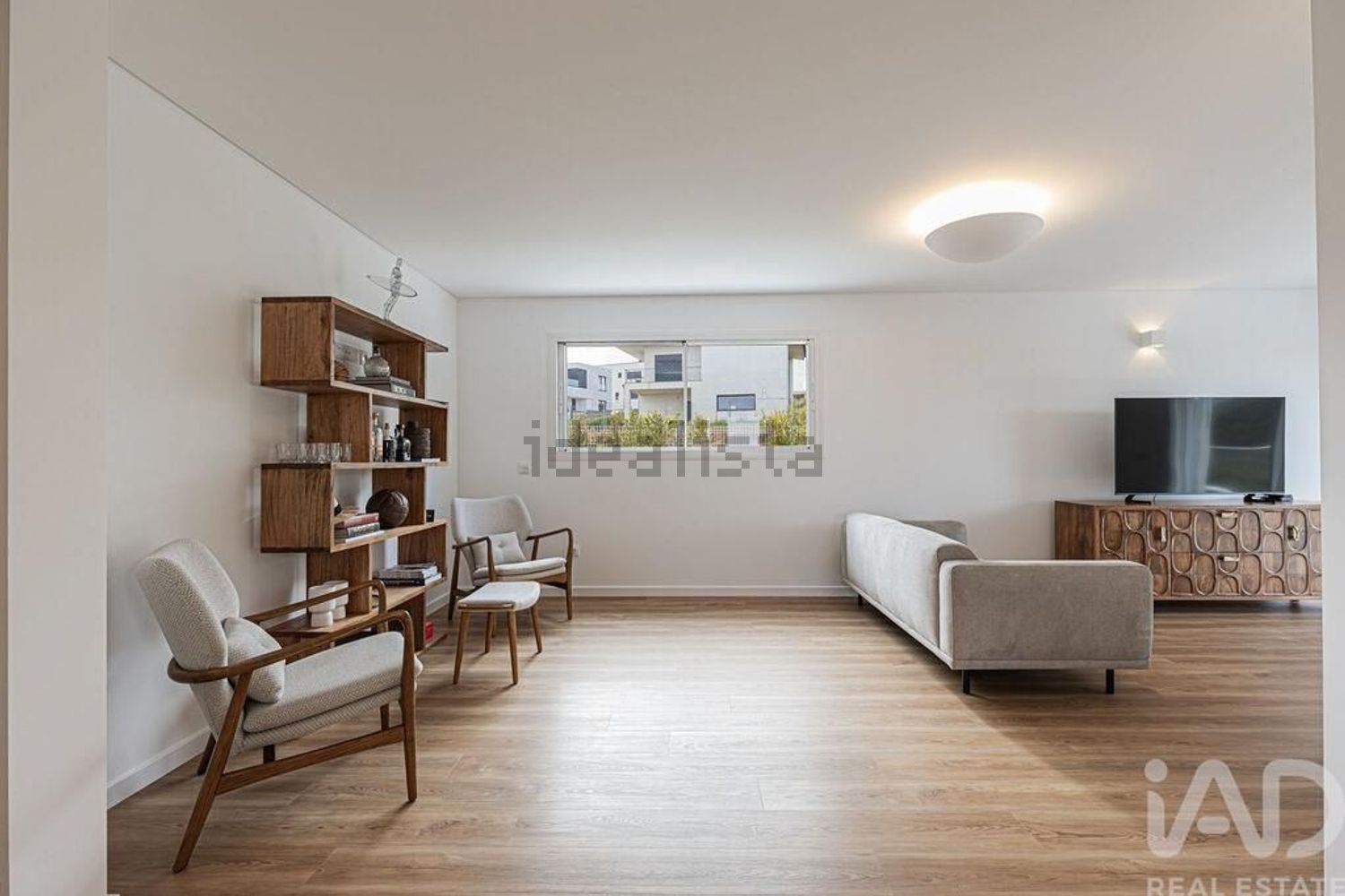 小楼房或独栋别墅出售在Santo Isidoro - 客厅