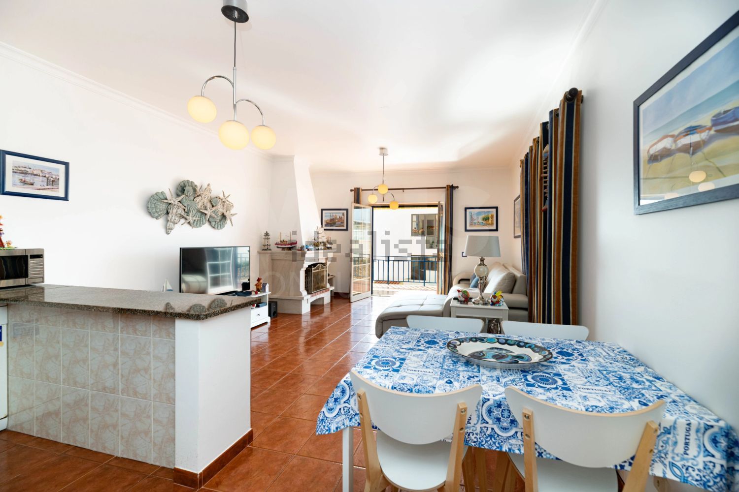 公寓 t1出售在Encarnação - 客厅