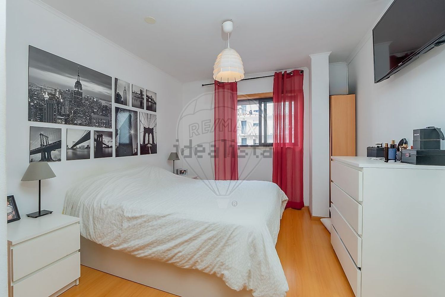 出租公寓 t2在Rua do Bairro de Nova Brasilia - 卧室