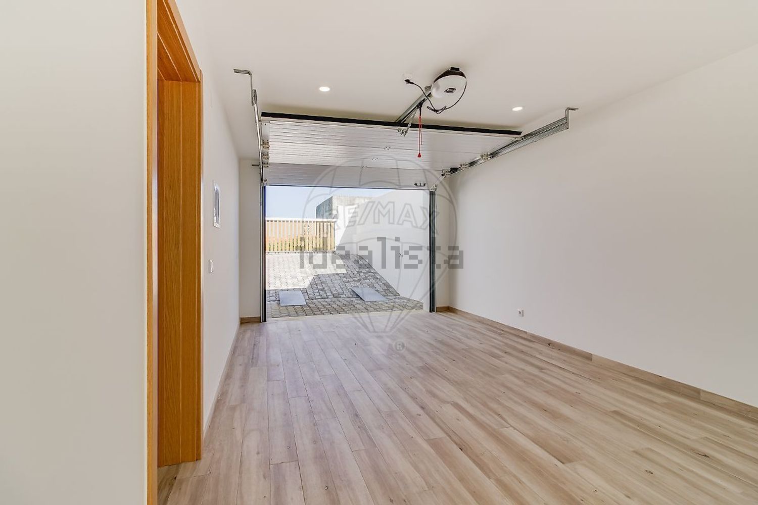 小楼房或独栋别墅出售在Rua da Cabine - 居住