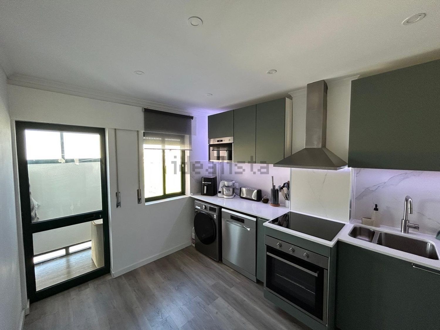 公寓 t2出售在Rua Afonso Domingues - 厨房