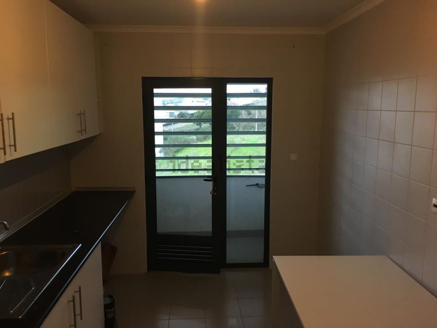 出租公寓 t2在Rua João Abel Manta, 1750 -131 - 厨房