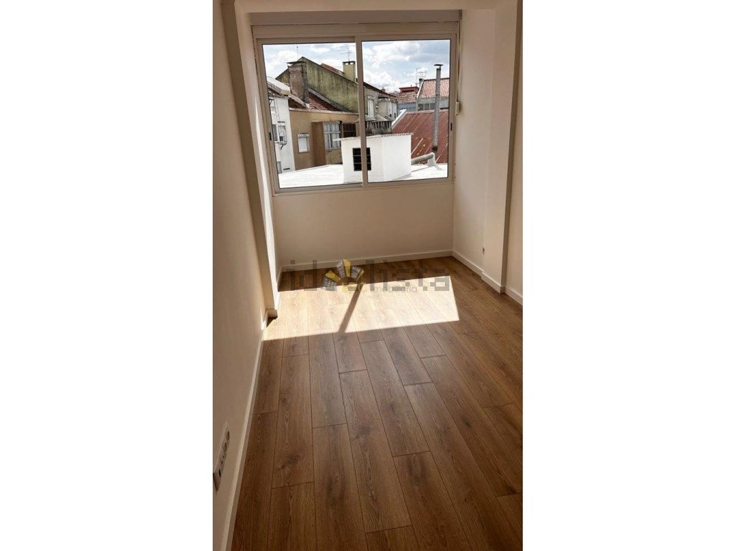 公寓 t2出售在Falagueira-Venda Nova - 照片