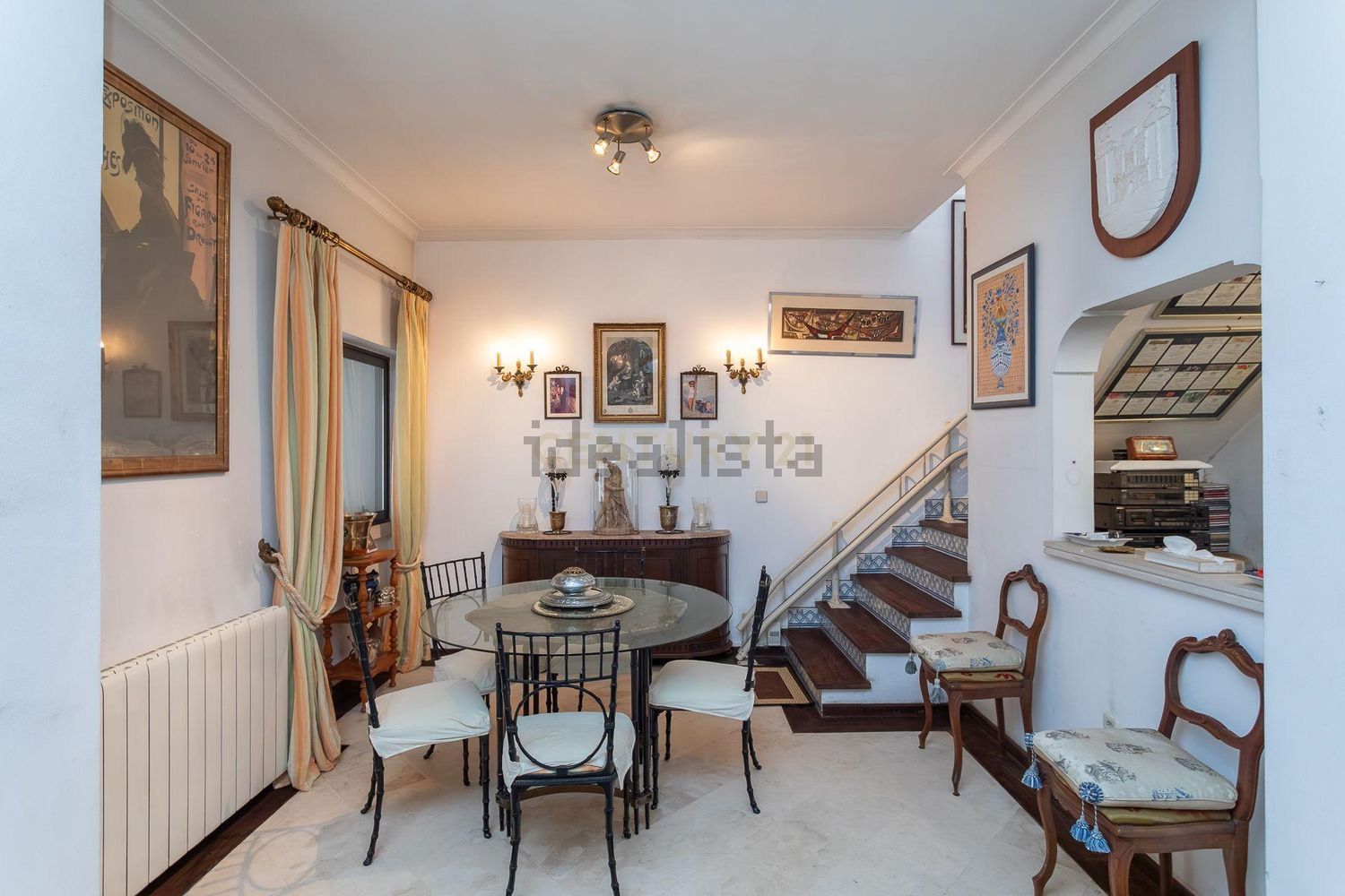 小楼房或独栋别墅出售在Cobre - 客厅