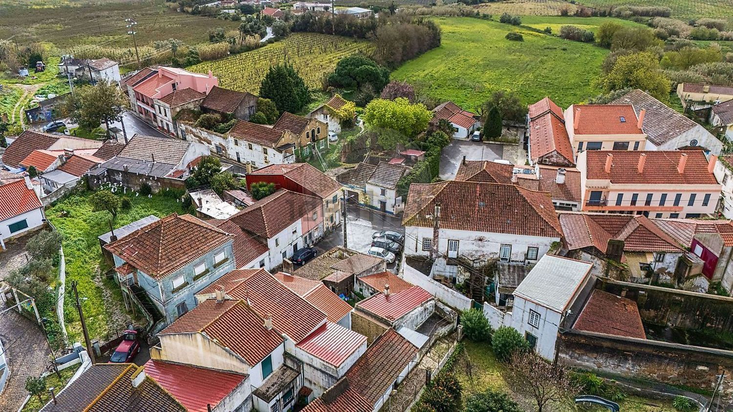 小楼房或独栋别墅出售在Ventosa - 照片