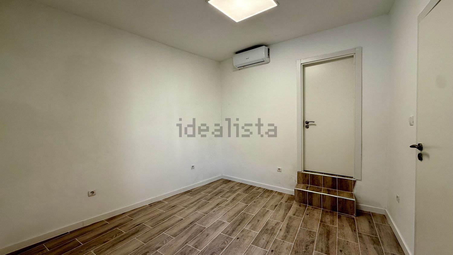 双拼别墅出售在Rua Comendador Miguel Esguelha - 居住