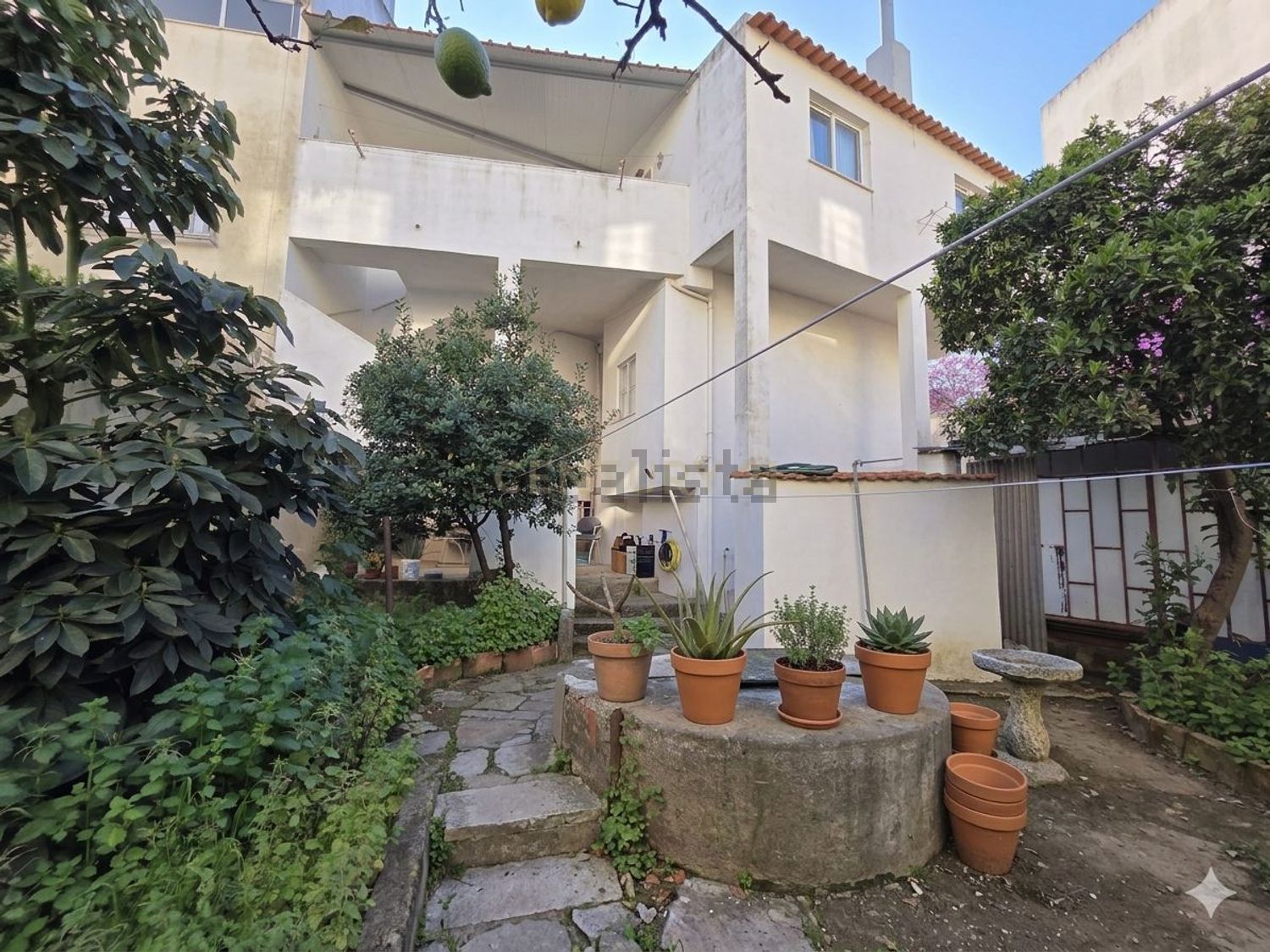 小楼房或独栋别墅出售在Avenida de Lisboa, 48 - 外立面