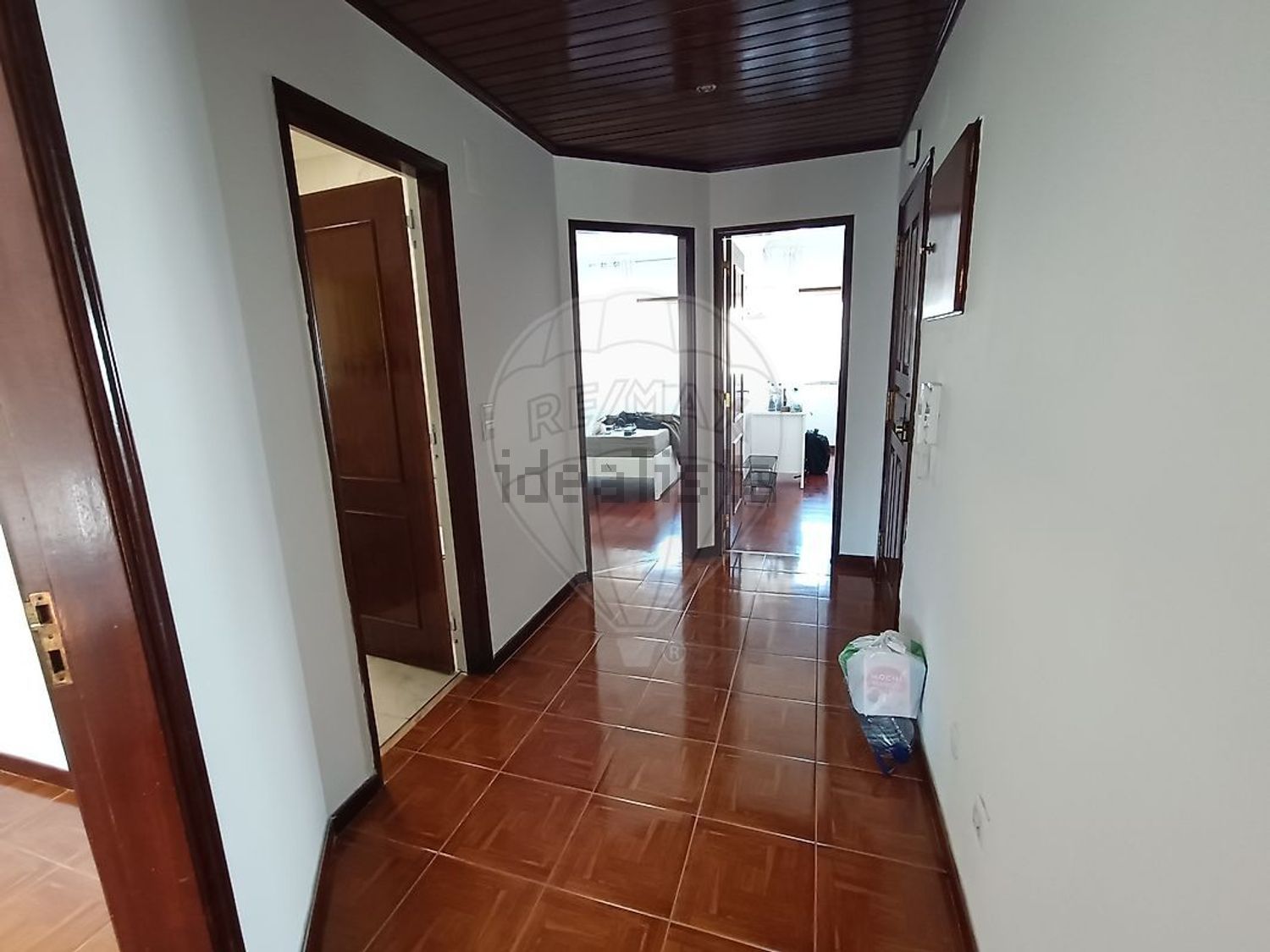 出租公寓 t2在Rua Bernardo Santareno - 过道