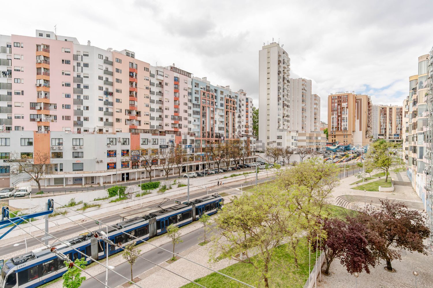 出租公寓 t2在Rua Ramiro Ferrão - 视线