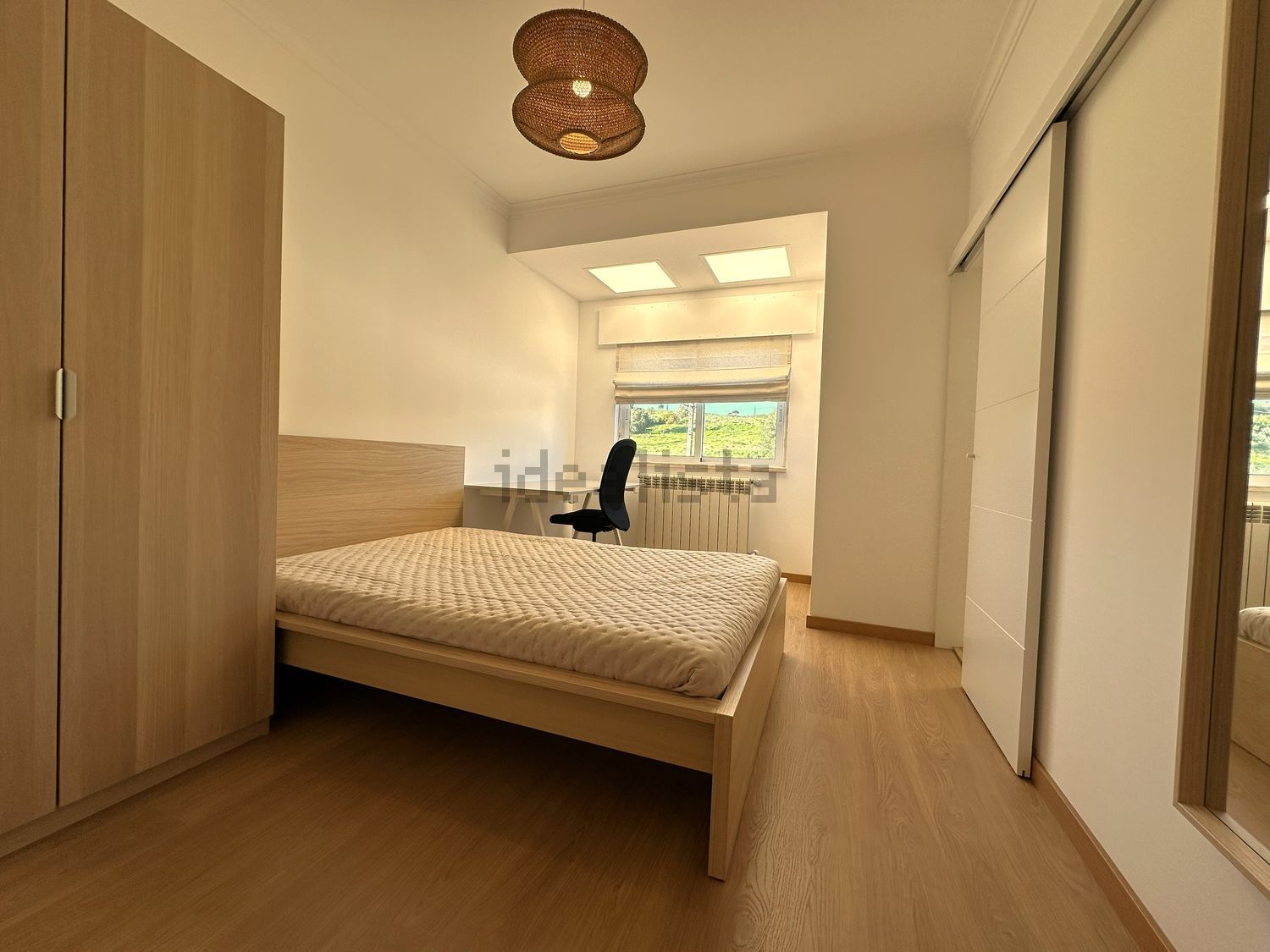 出租房间在Rua António Aleixo, 45 - 卧室