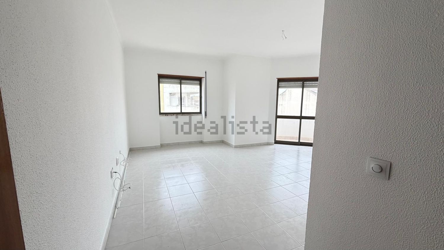 出租公寓 t3在Avenida General Humberto Delgado, 1 Lote - 居住