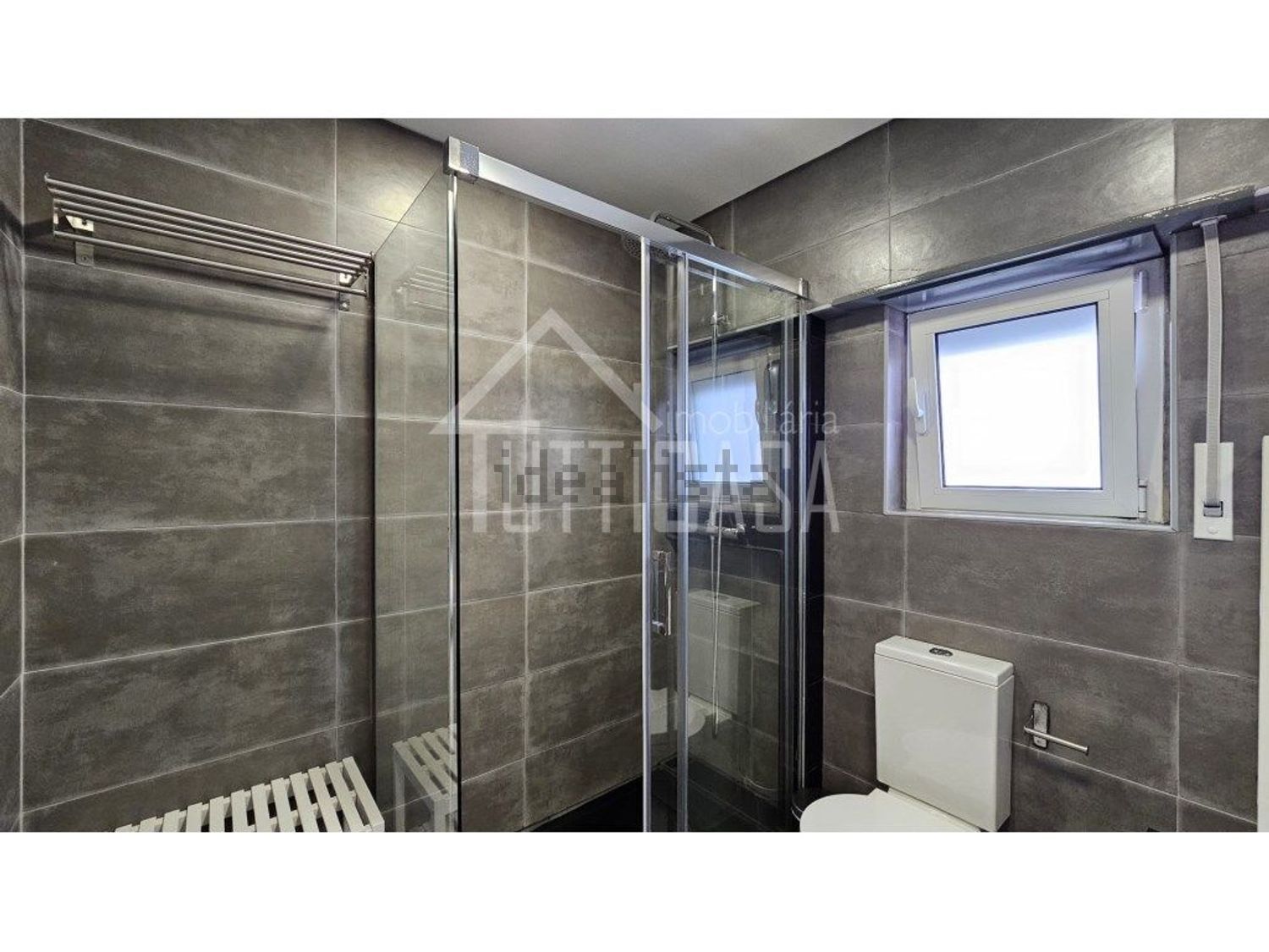 公寓 t3出售在Avenida Azedo Gneco G6 - 卫生间