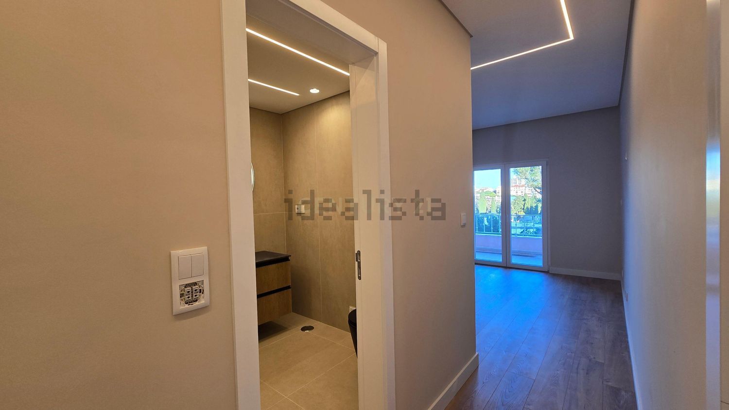 复式公寓出售在Costa da Guia - 试衣间