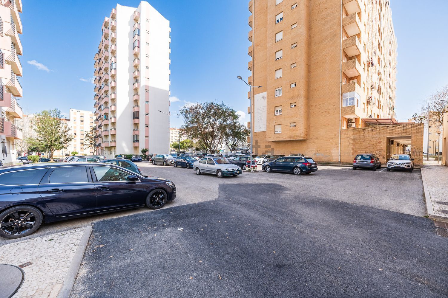 公寓 t3出售在Praceta Gaspar Corte Real - 周边