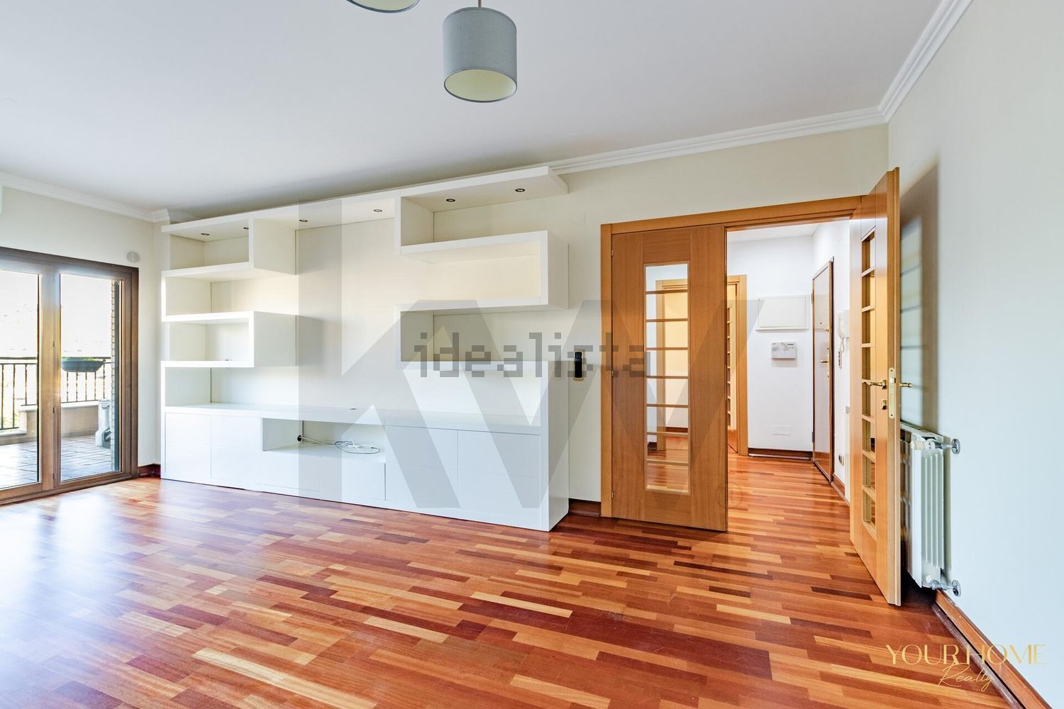 出租公寓 t3在Santo António dos Cavaleiros e Frielas - 客厅