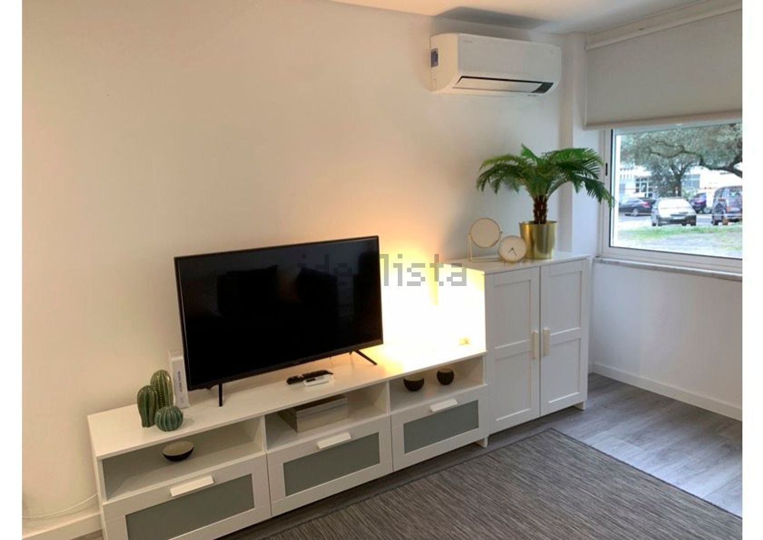 出租房间在Rua Sargento Armando Monteiro Ferreira, 35 - 客厅