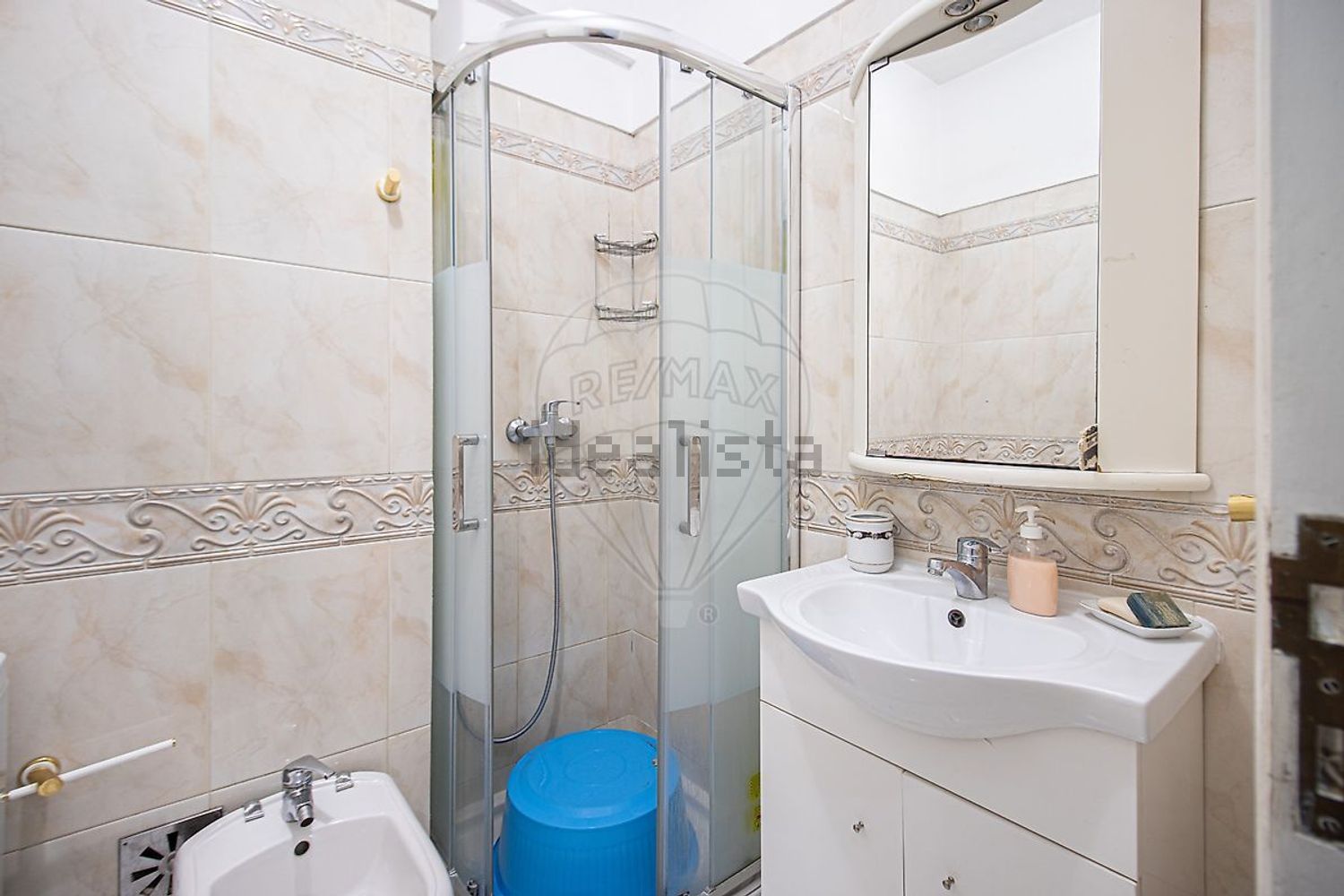 公寓 t2出售在Rua António Nobre - 卫生间