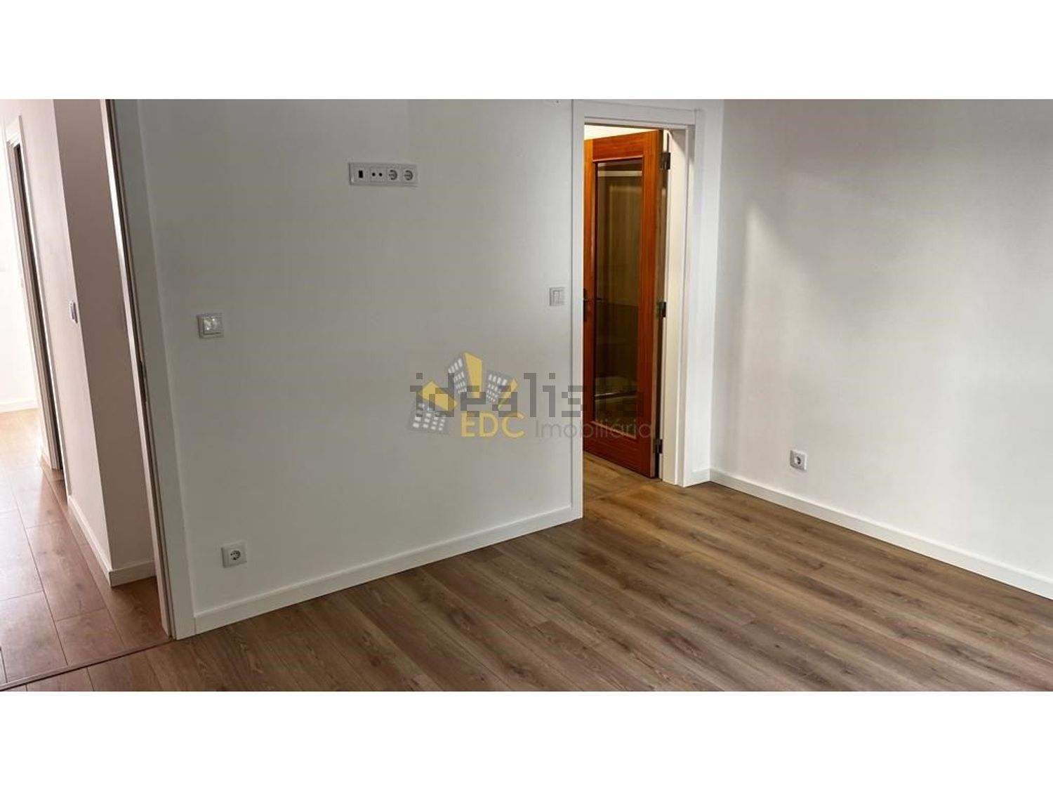 公寓 t2出售在Falagueira-Venda Nova - 居住