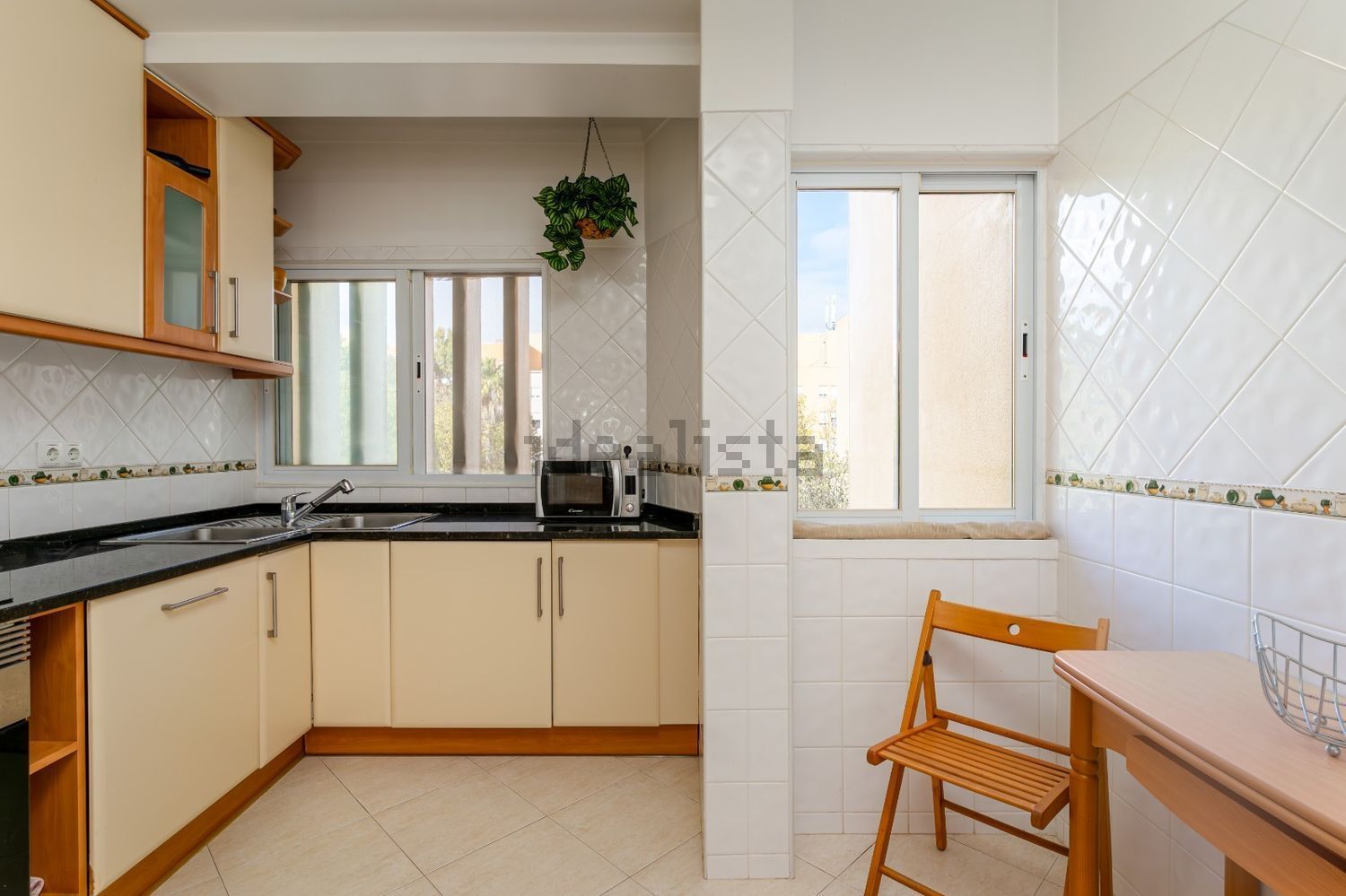 出租房间在Rua Professor Almeida Lima, 1600 -591 - 厨房