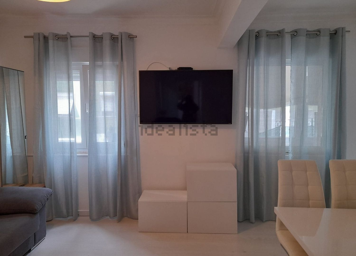 公寓 t2出售在Rua Calouste Gulbenkian, 2625 575 - 客厅