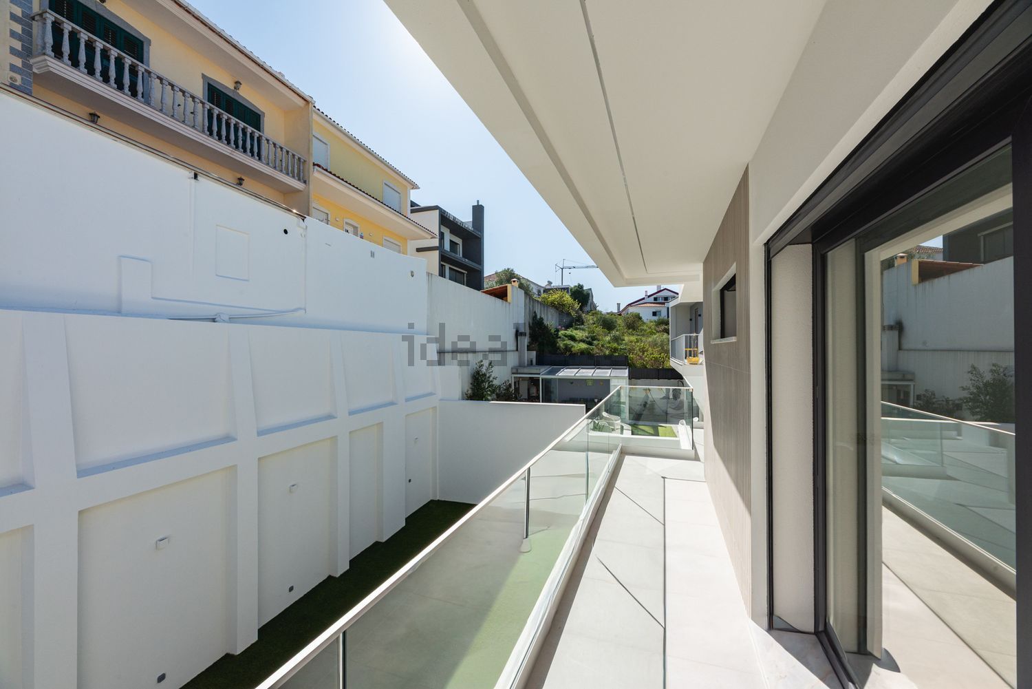 小楼房或独栋别墅出售在Santa Iria de Azoia - São João da Talha - Bobadela - 阳台