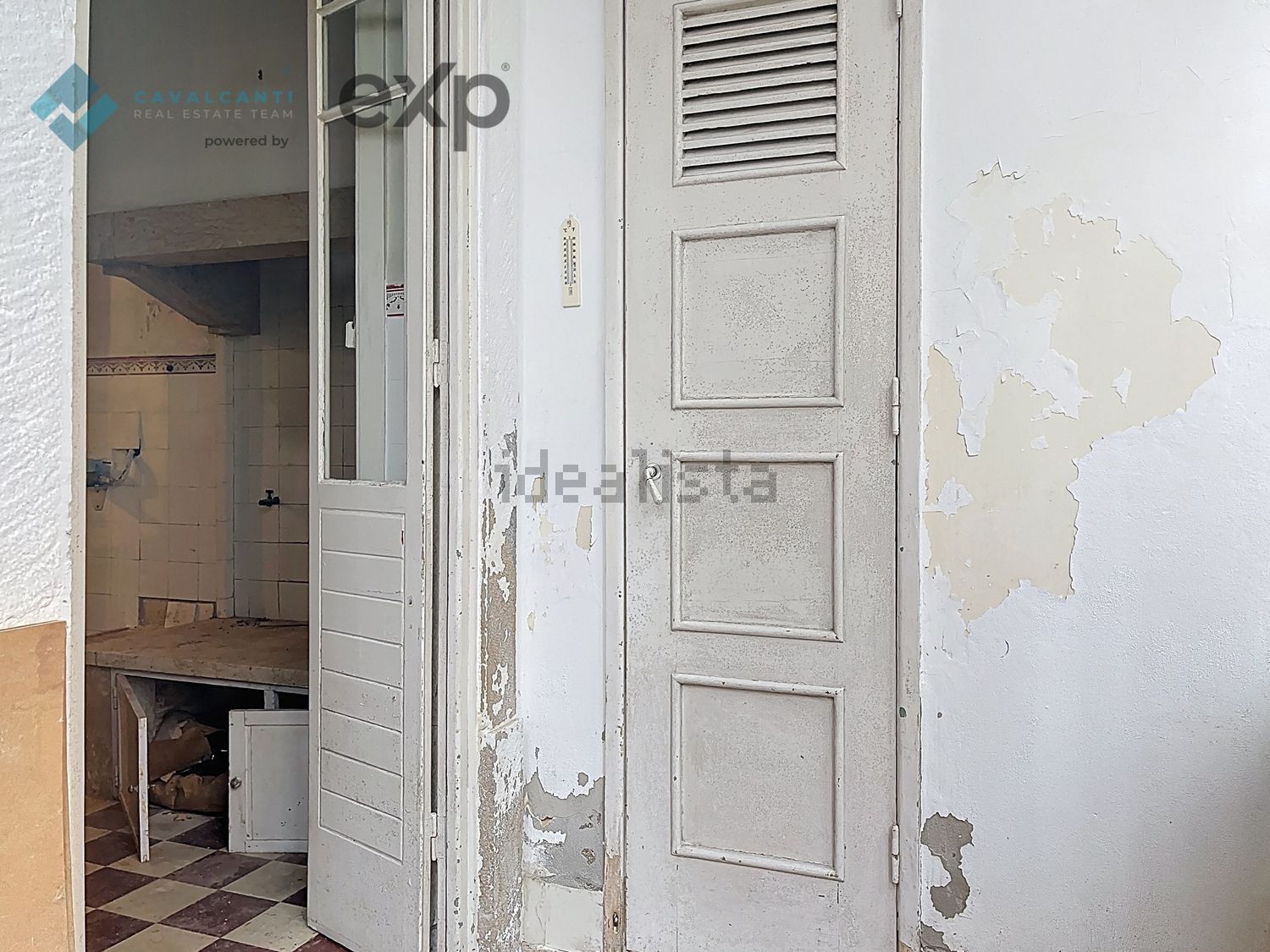 公寓 t3出售在Rua Barão de Sabrosa s/n - 阳台