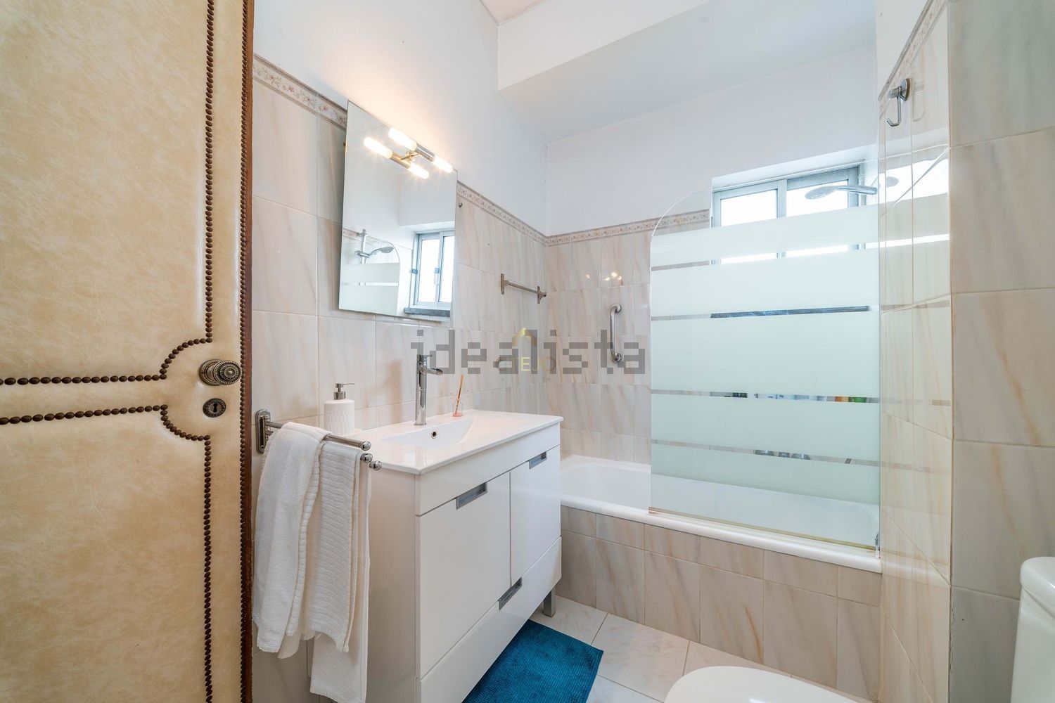 公寓 t2出售在Olivais - 卫生间