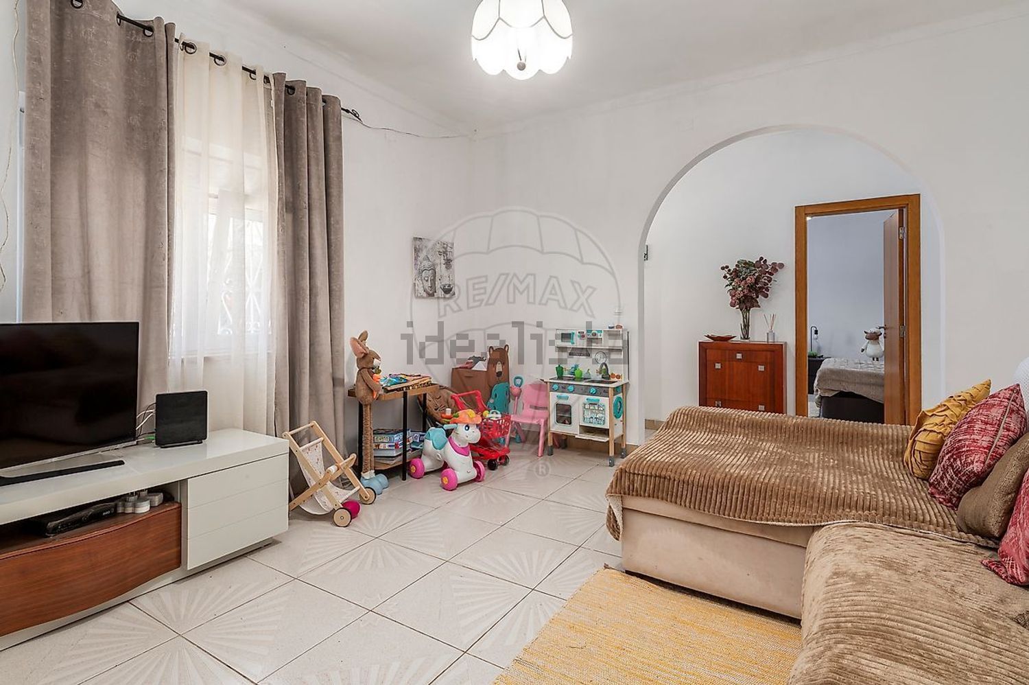 小楼房或独栋别墅出售在Rua Bento de Jesus Caraça - 客厅