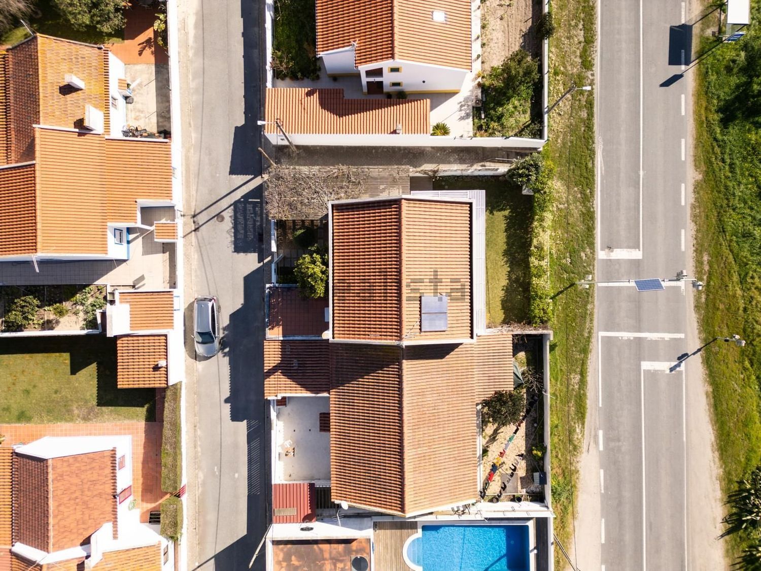 小楼房或独栋别墅出售在Rua da Mondina - 视线