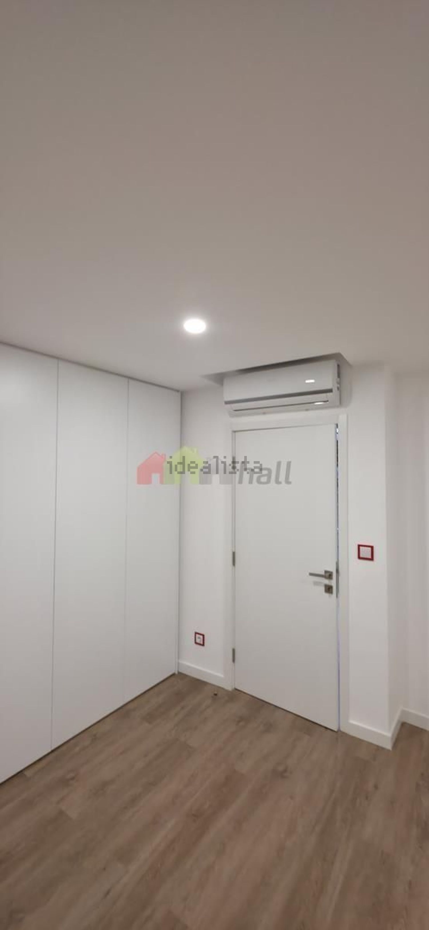 出租小楼房或别墅在Rua Conselheiro Joaquim António D'Aguiar s/n - 照片