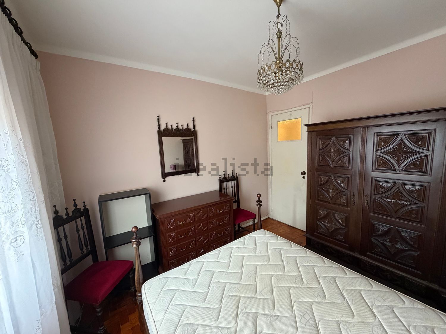 公寓 t2出售在Rua Cidade da Beira, 14 - 卧室