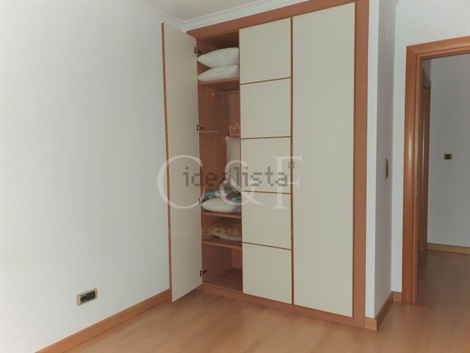 出租公寓 t1在Avenida Cidade de Bratislava - 卧室