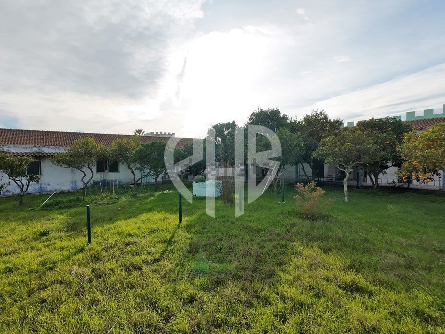 庄园出售在Rua 25 de Abril - 花园