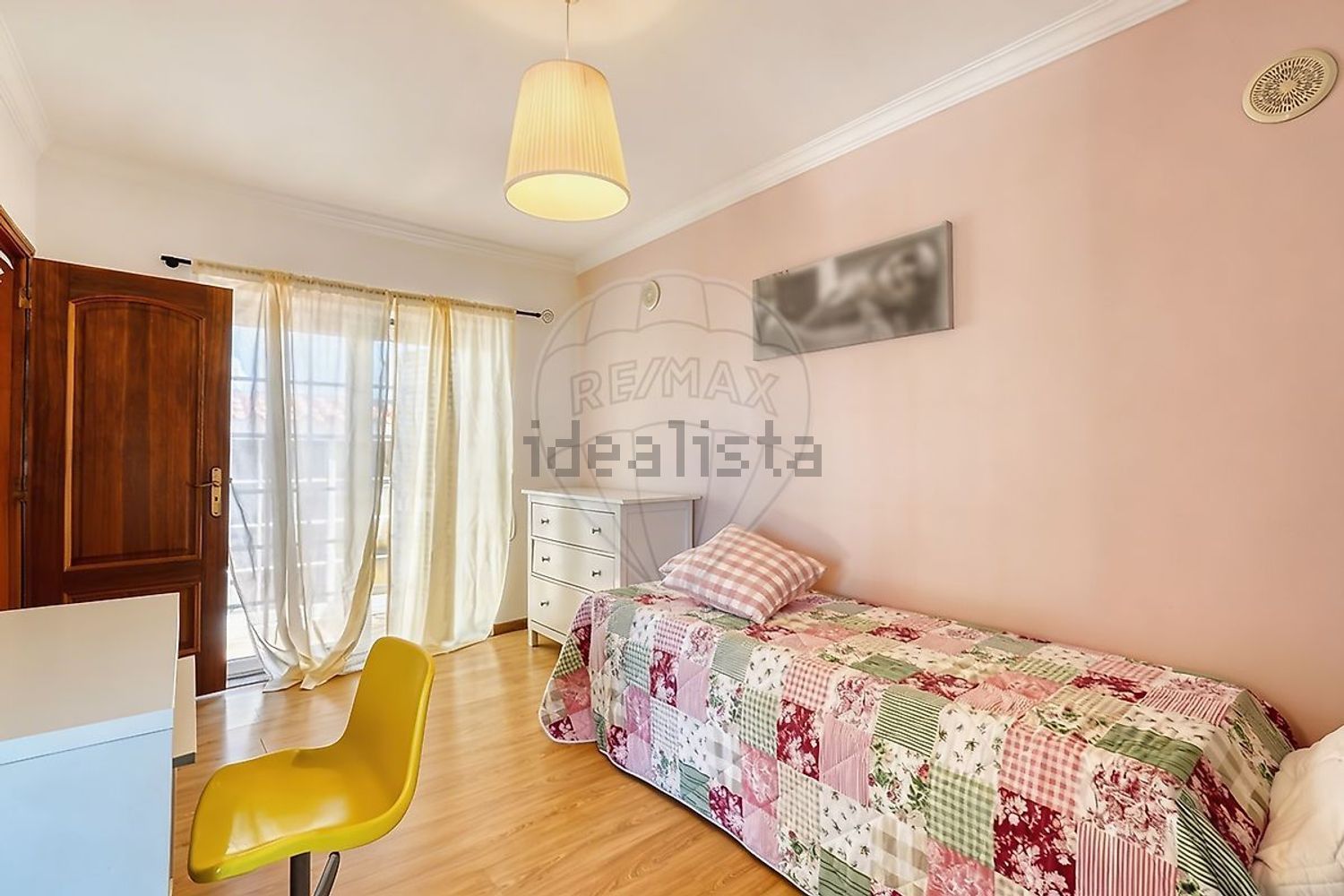 小楼房或独栋别墅出售在São João das Lampas e Terrugem - 卧室