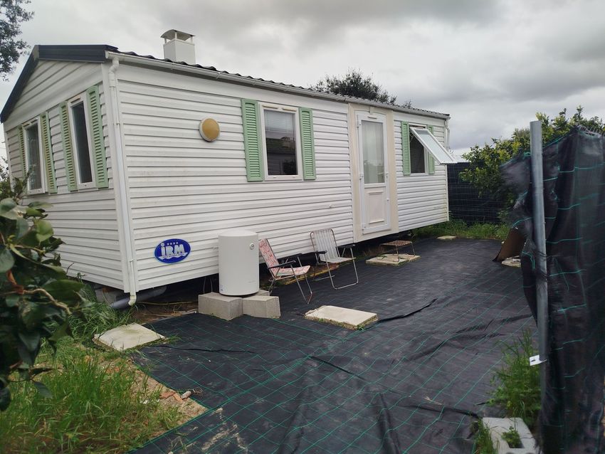 出租小楼房或独栋别墅在Rua Vale de Craveiros, 17