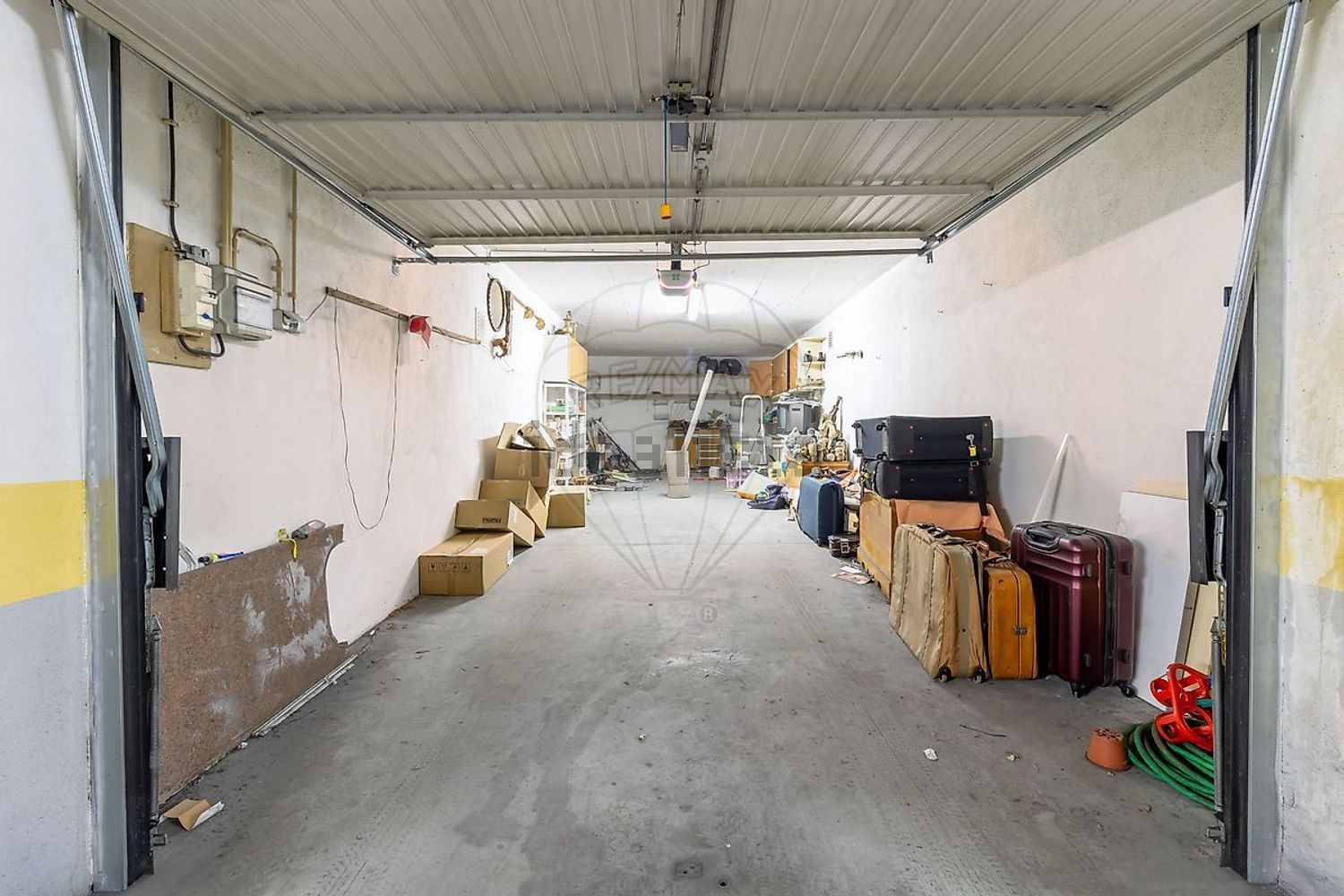 公寓 t2出售在Rua Doutor António Patrício Gouveia - 停车位