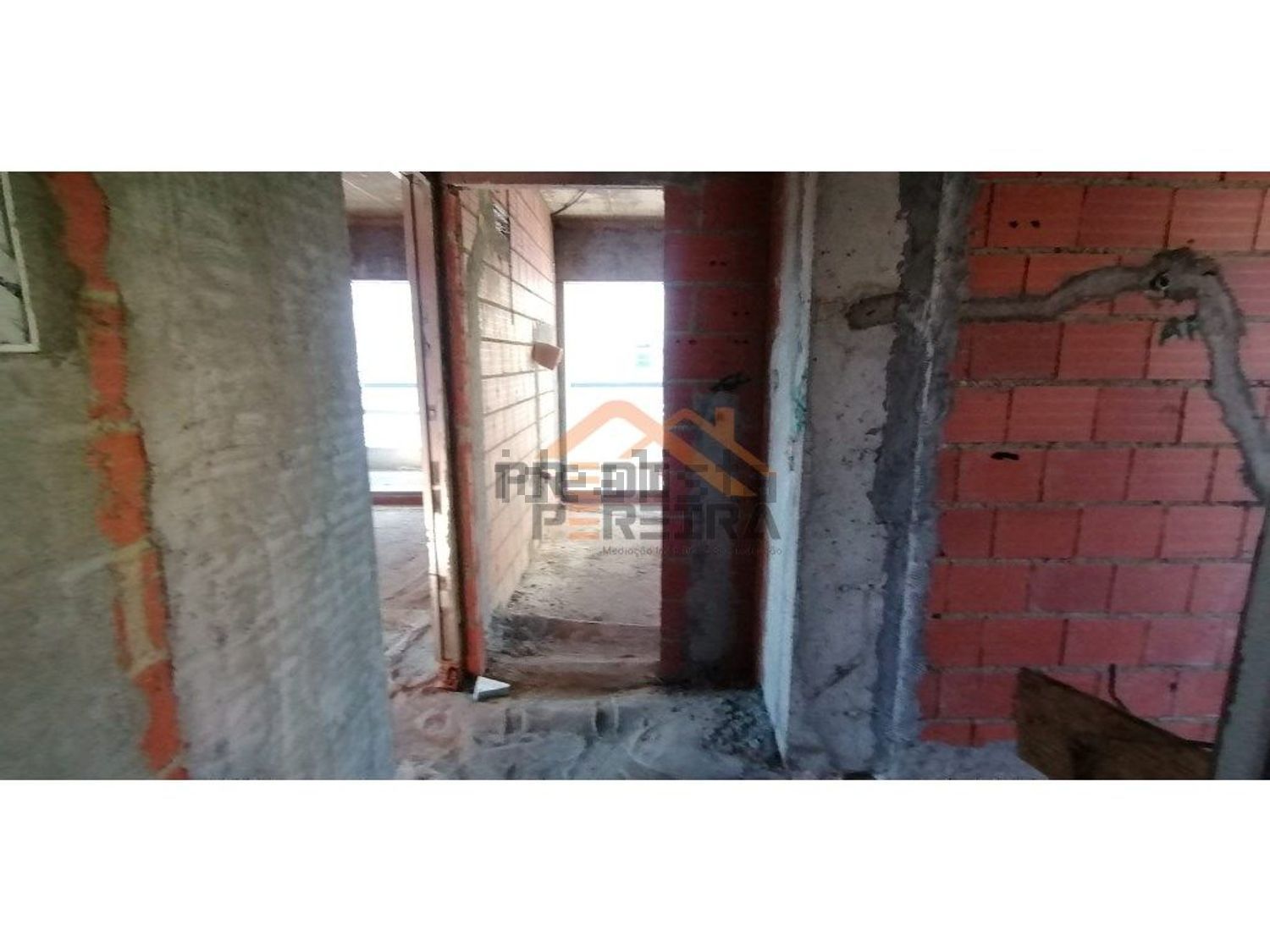 小楼房或独栋别墅出售在Pontinha e Famões - 照片