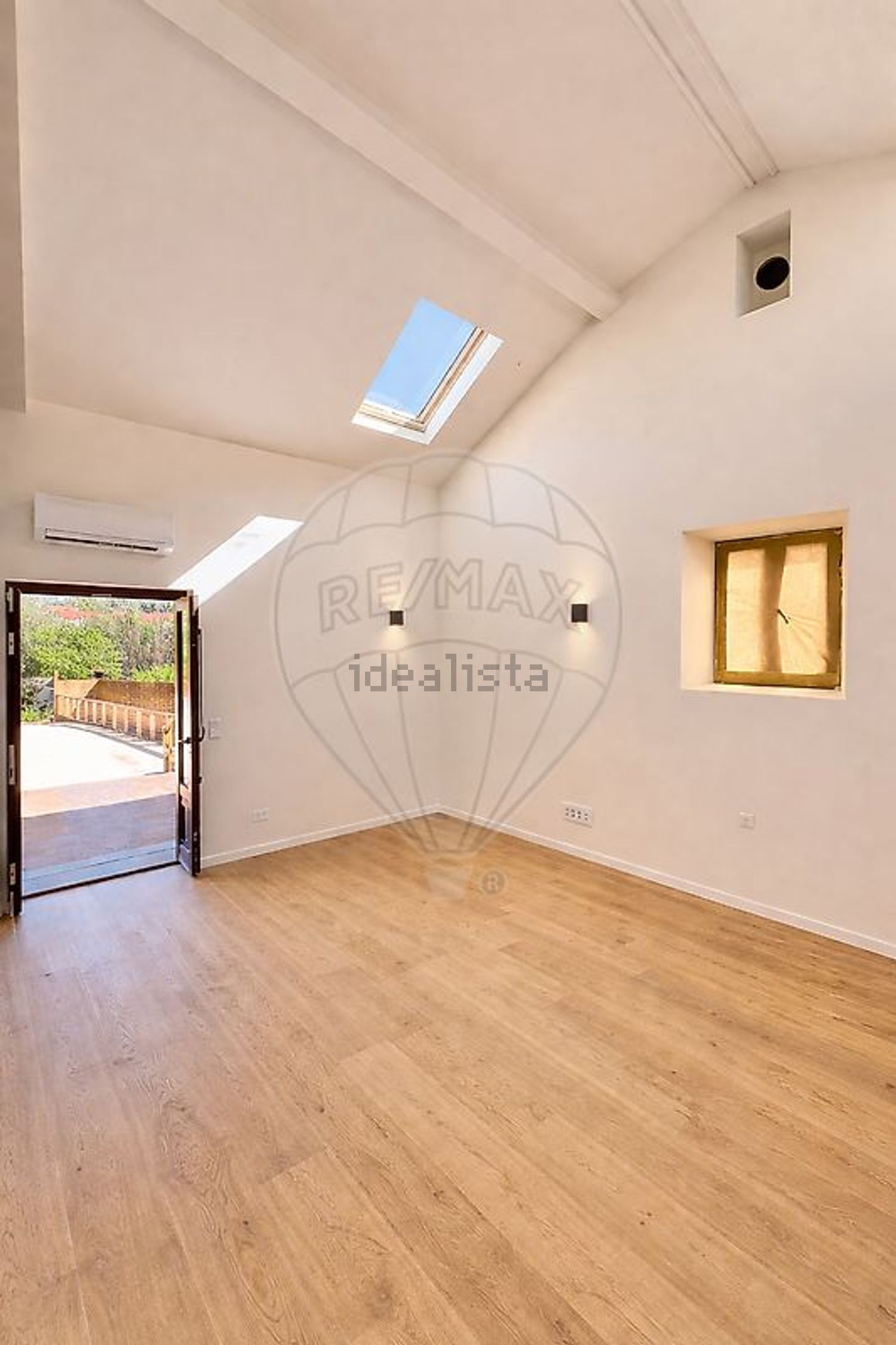 小楼房或独栋别墅出售在Rua da Ribeirinha - 居住