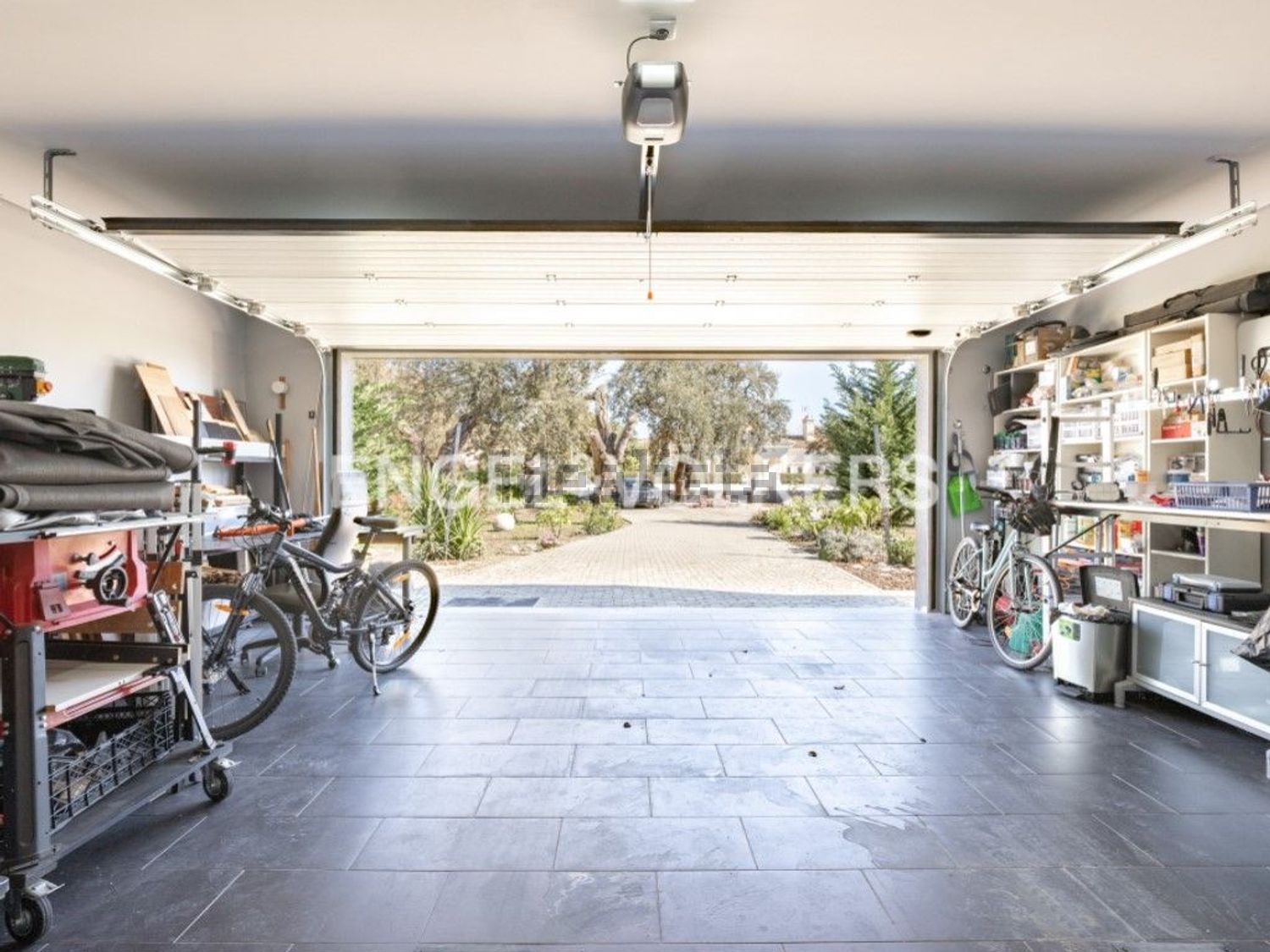 小楼房或独栋别墅出售在Avenida do Montado, 39 - 共同区域