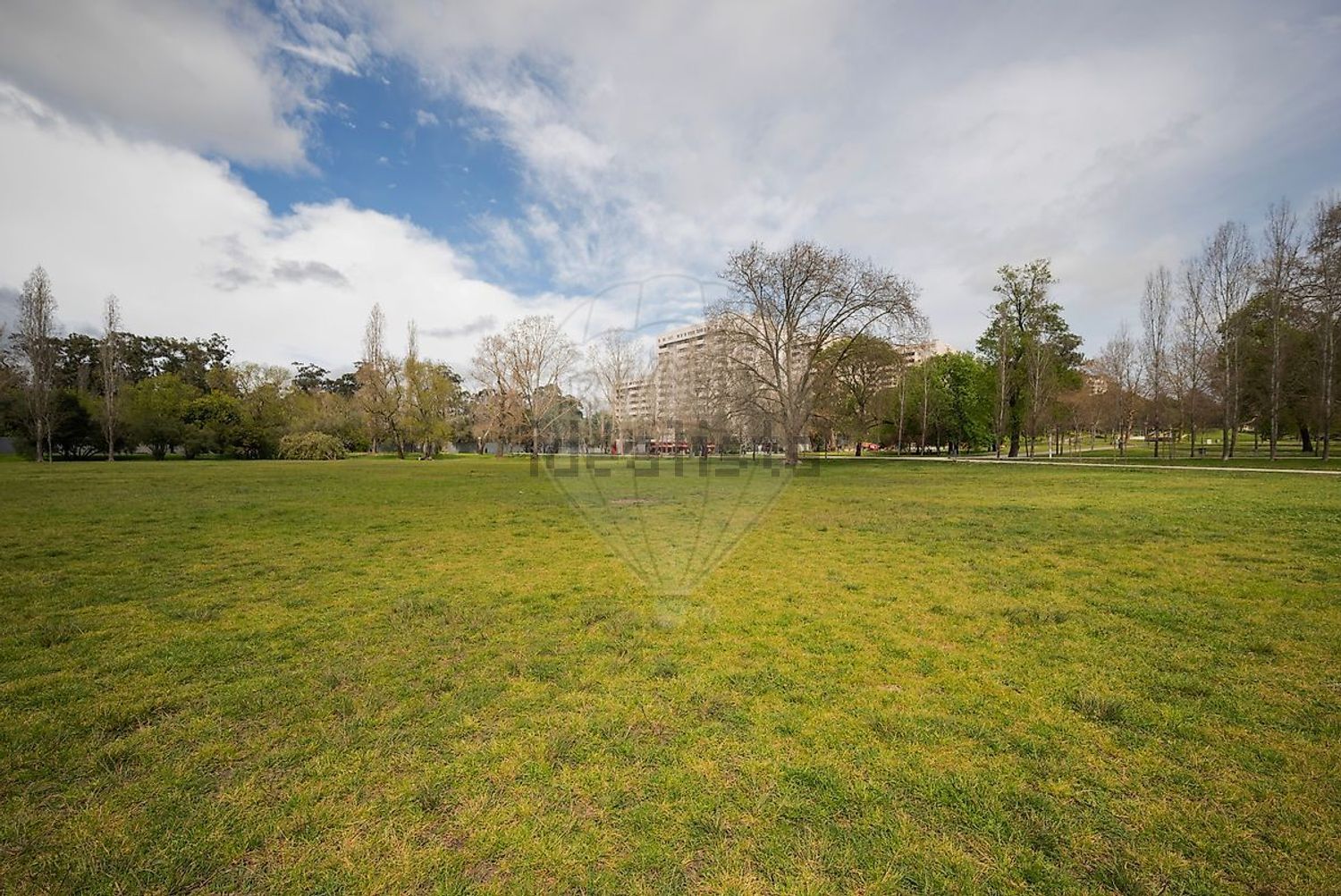 公寓 t2出售在Rua Luís Pastor de Macedo - 花园