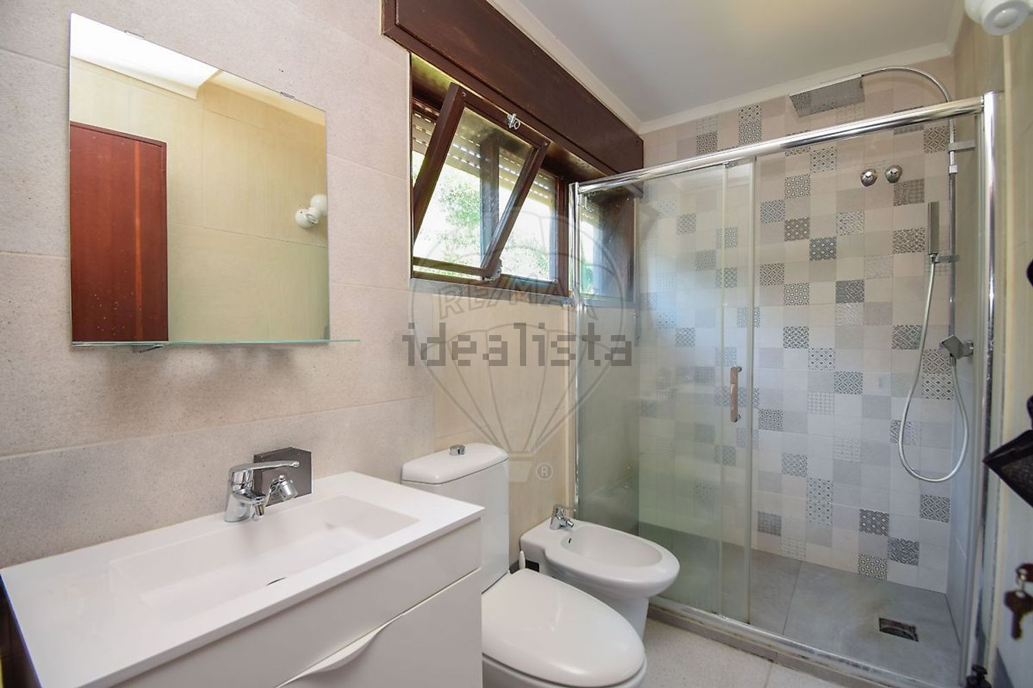 小楼房或独栋别墅出售在Rua da Quinta das Palmeiras - 卫生间