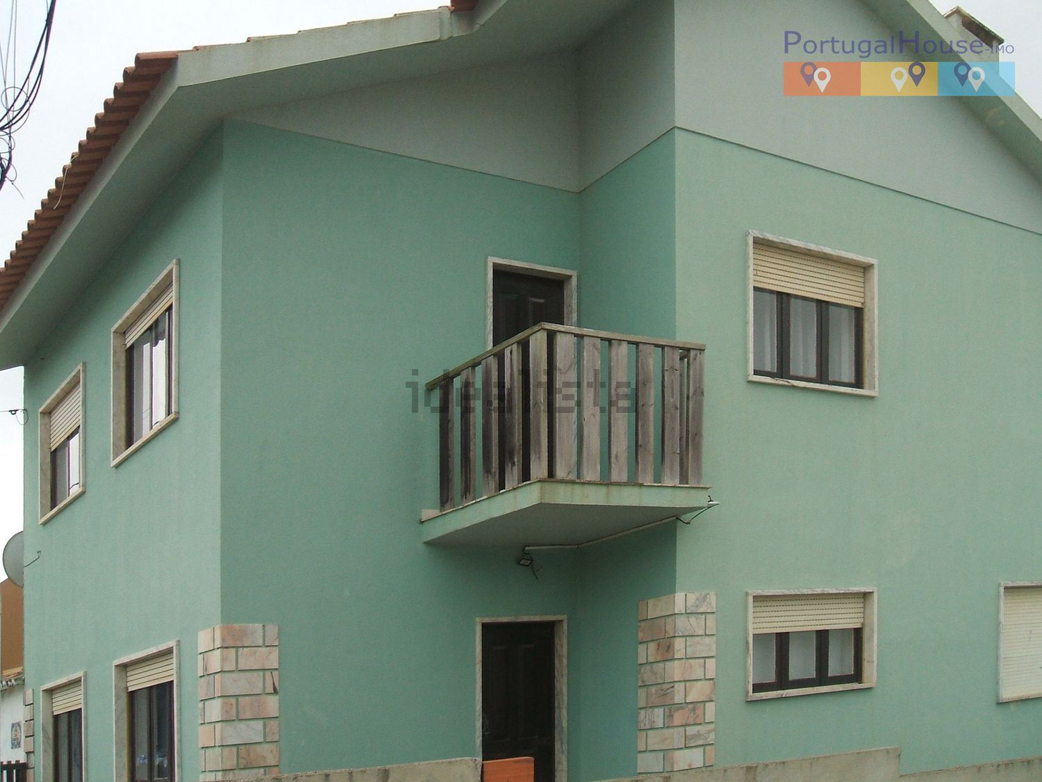 小楼房或独栋别墅出售在Rua João Francisco - 外立面