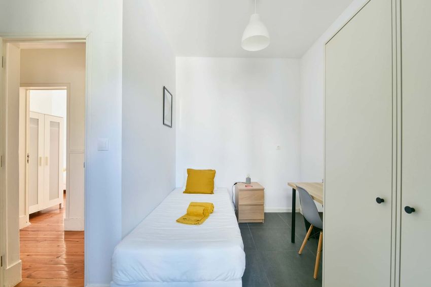 出租房间在Rua David Lopes, 16