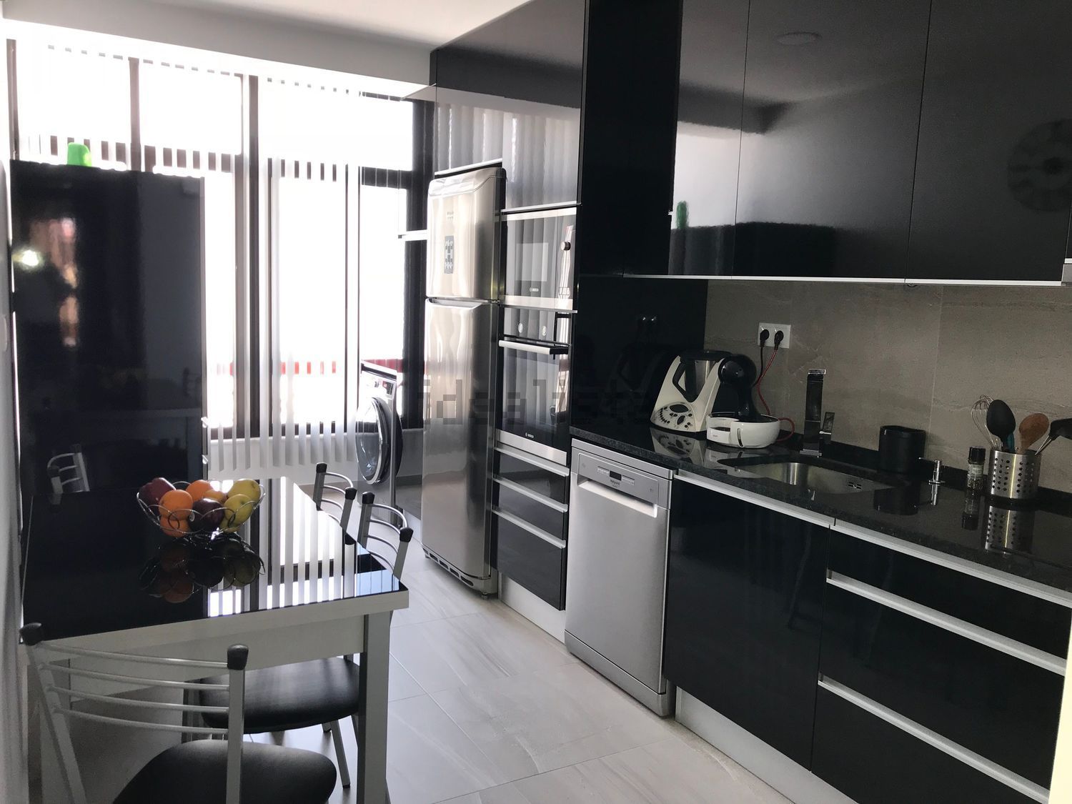 公寓 t3出售在Rua Dom António Ferreira Gomes, 21 - 厨房