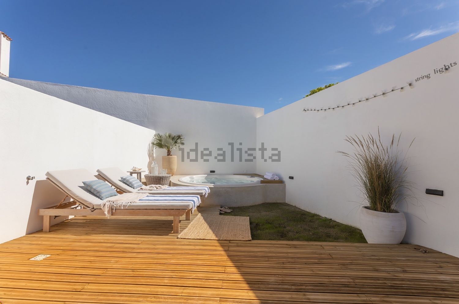 双拼别墅出售在Rua da Independência, 12 - 游泳池