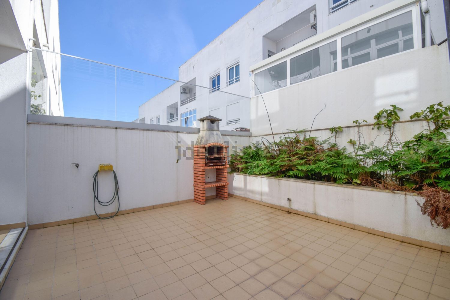 出租公寓 t2在Rua Manuel Alfredo Tito Morais, 10 - 阳台