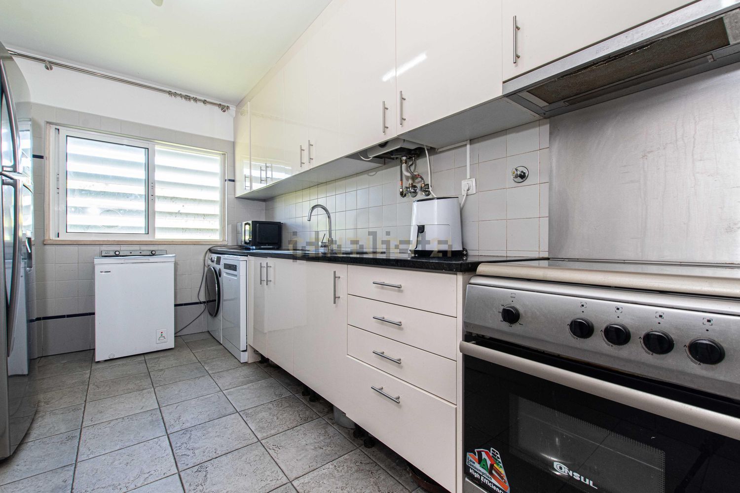 公寓 t4出售在Avenida Glicínia Quartin, 29 - 厨房