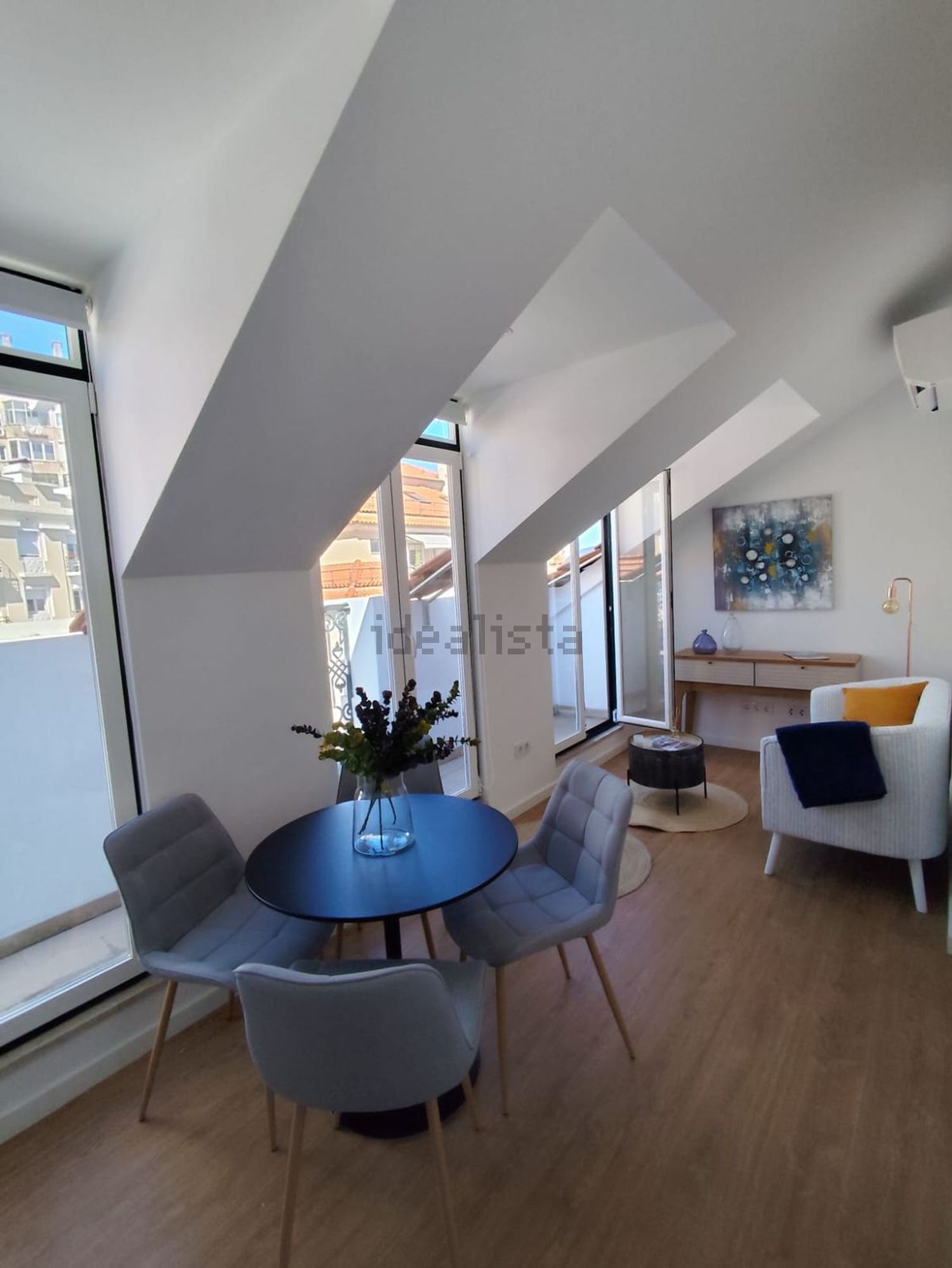 公寓 t2出售在São Vicente de Fora - 客厅